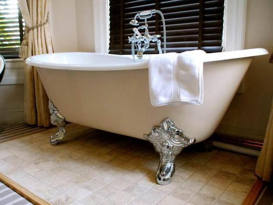 Dorian House Boutique B&B - Free Parking! Бат Екстериор снимка A bathtub